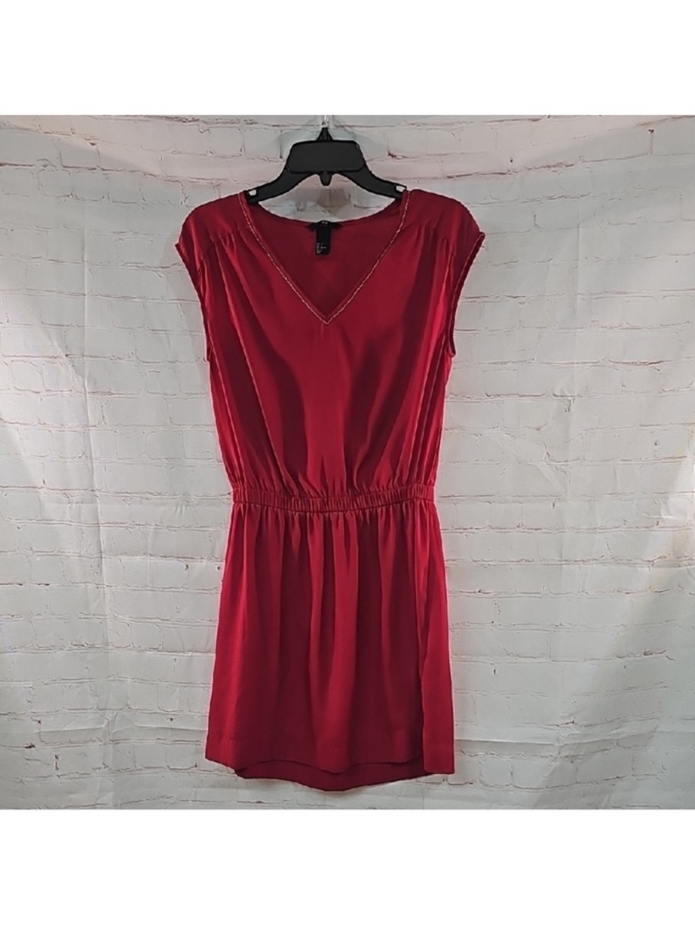 H&M Red V-Neck Elastic Waist Mini Dress Size 4